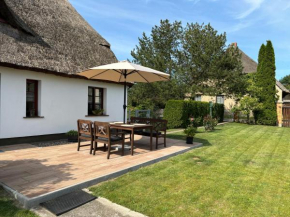 Ferienhaus Juule in ruhiger Lage, Terrasse, WLAN, Krummin